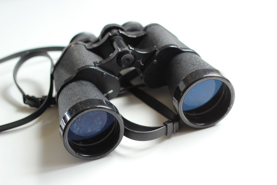 Binoculars old antique equipment 55804