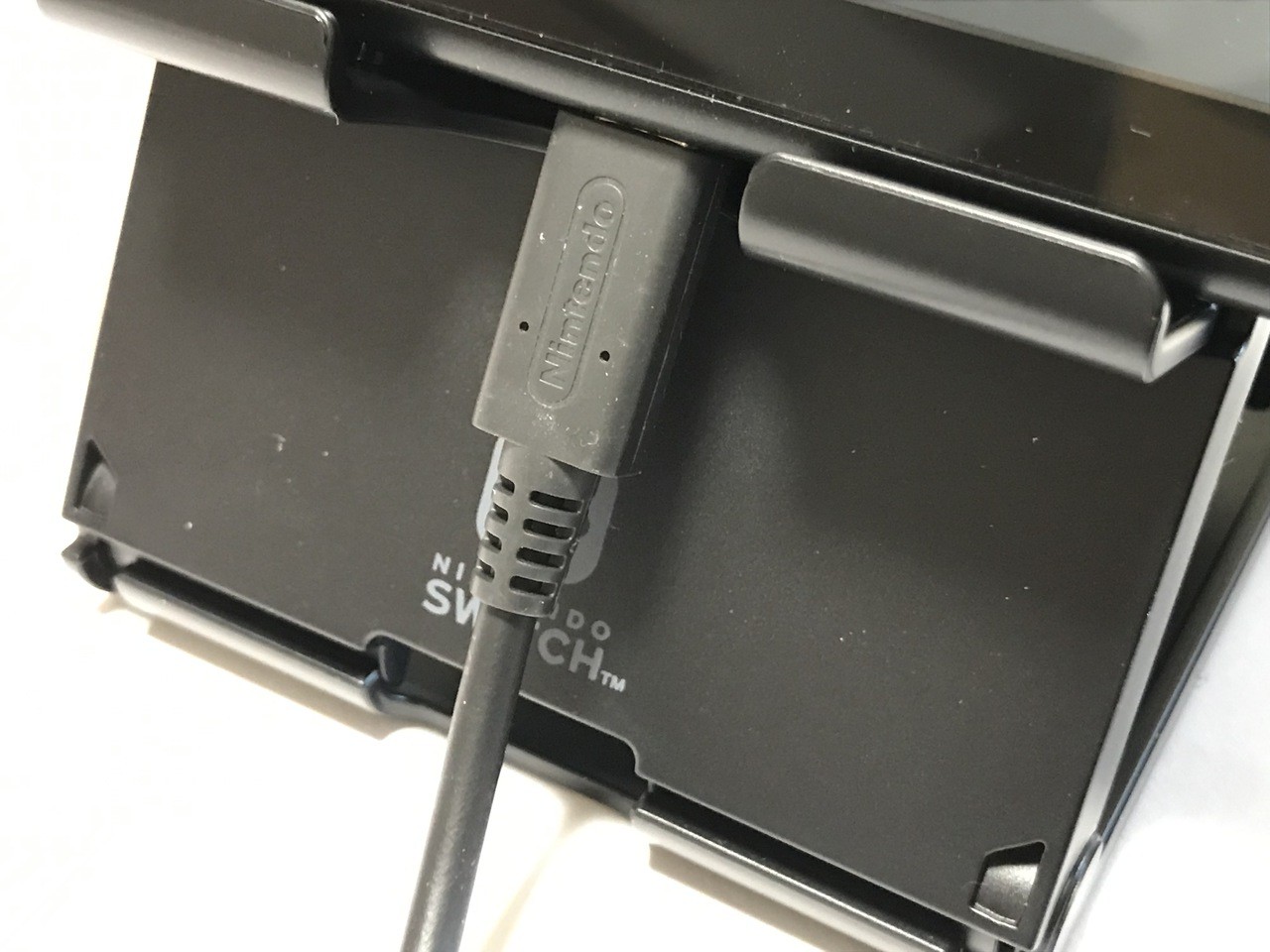 テーブルモードで便利なホリの プレイスタンド For Nintendo Switch を購入 ソフトアンテナブログ
